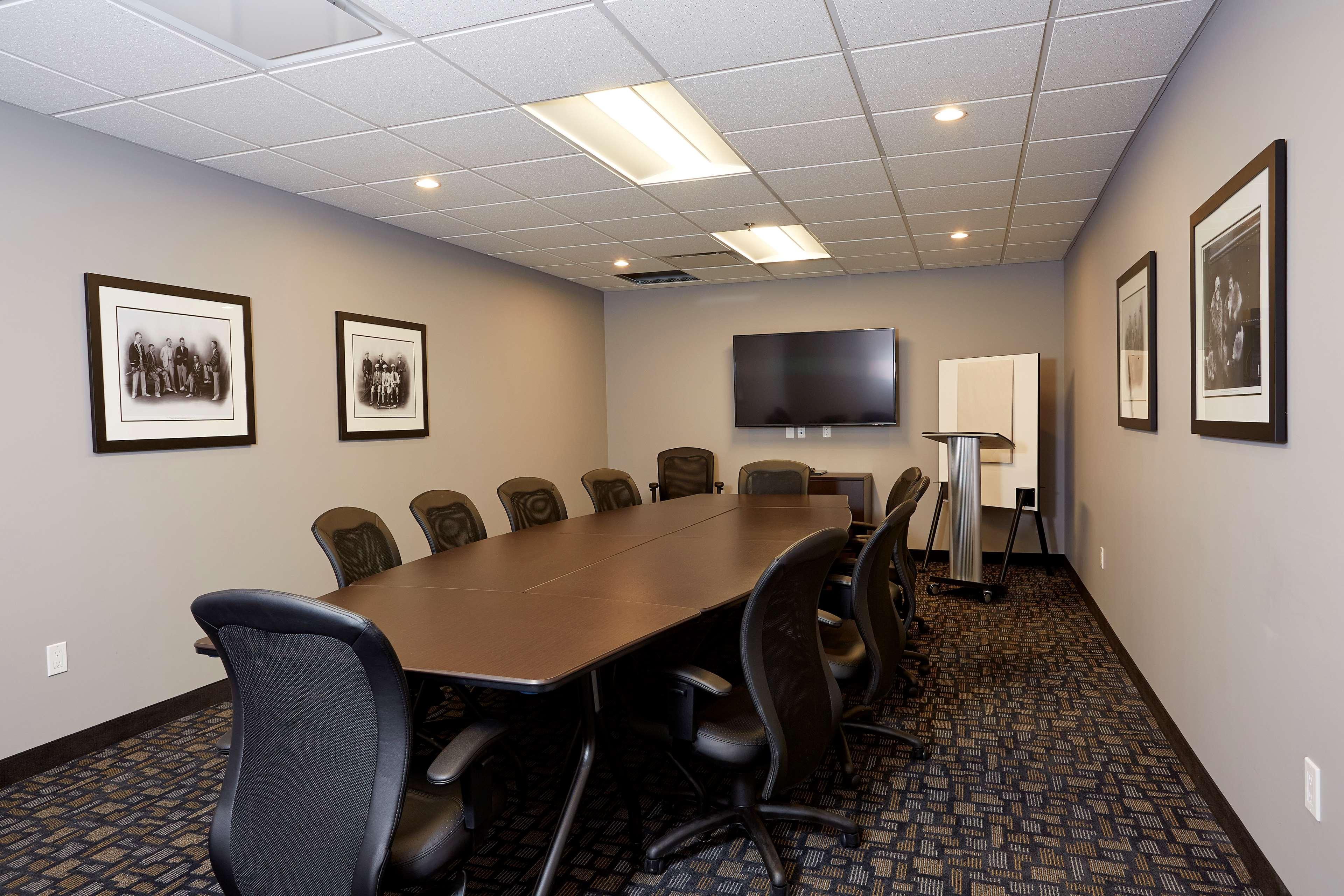 Best Western Plus East Side Saskatoon Dış mekan fotoğraf