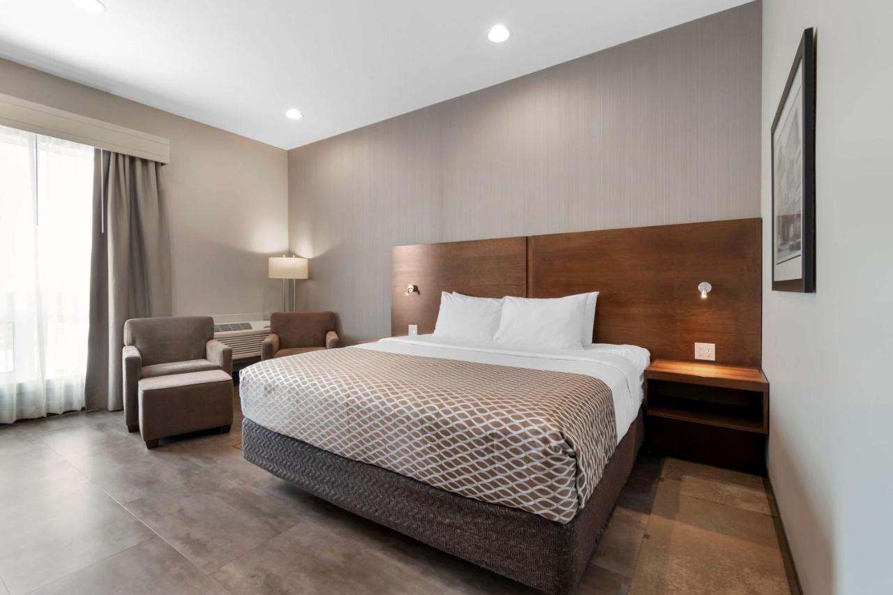 Best Western Plus East Side Saskatoon Dış mekan fotoğraf