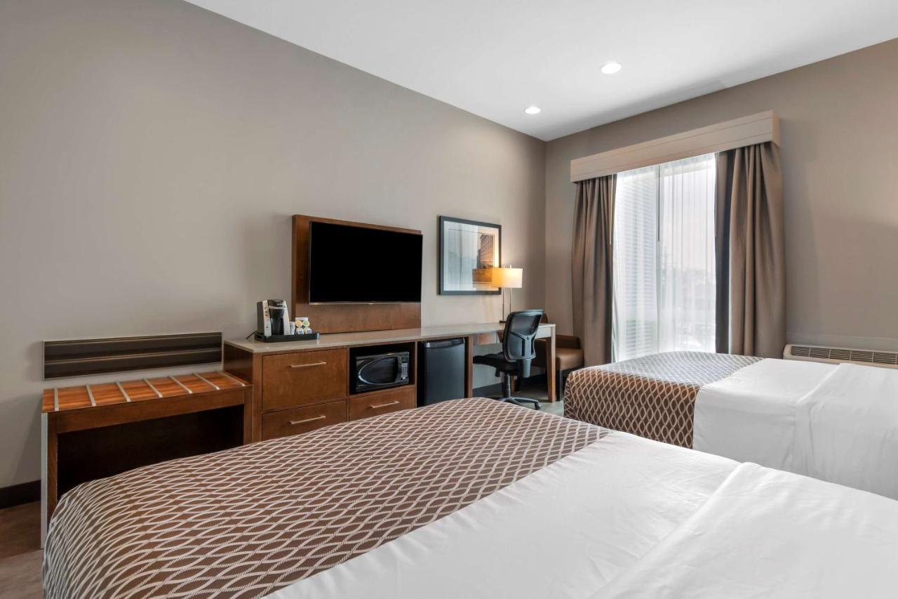 Best Western Plus East Side Saskatoon Dış mekan fotoğraf